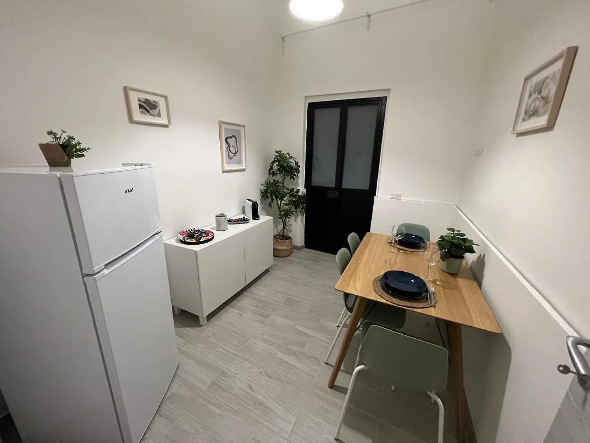 Zinbi'S House Apartment Catania