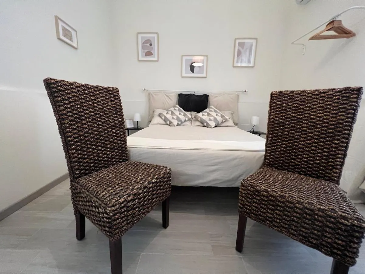 Zinbi'S House Apartment Catania Italy